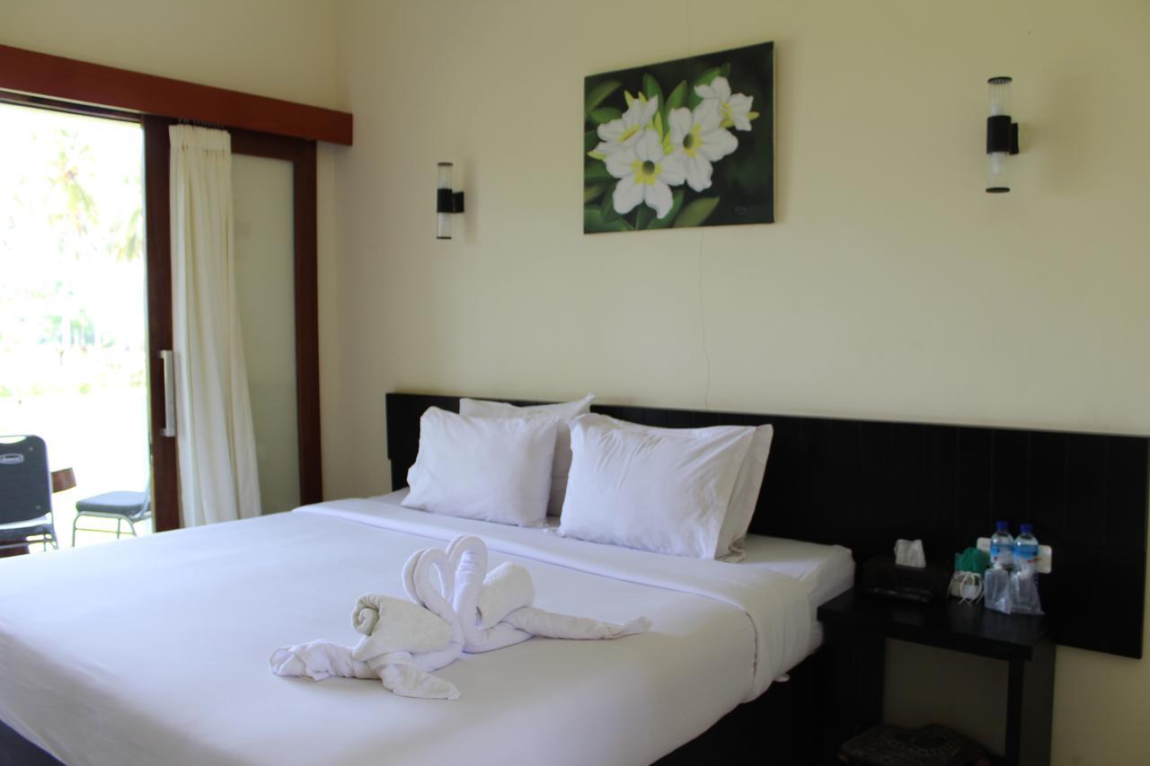 Gondang Beach Hotel Gili Trawangan Exteriör bild